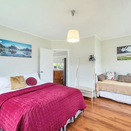 Sunny & Cozy Home Near Western Springs Auckland Eksteriør bilde