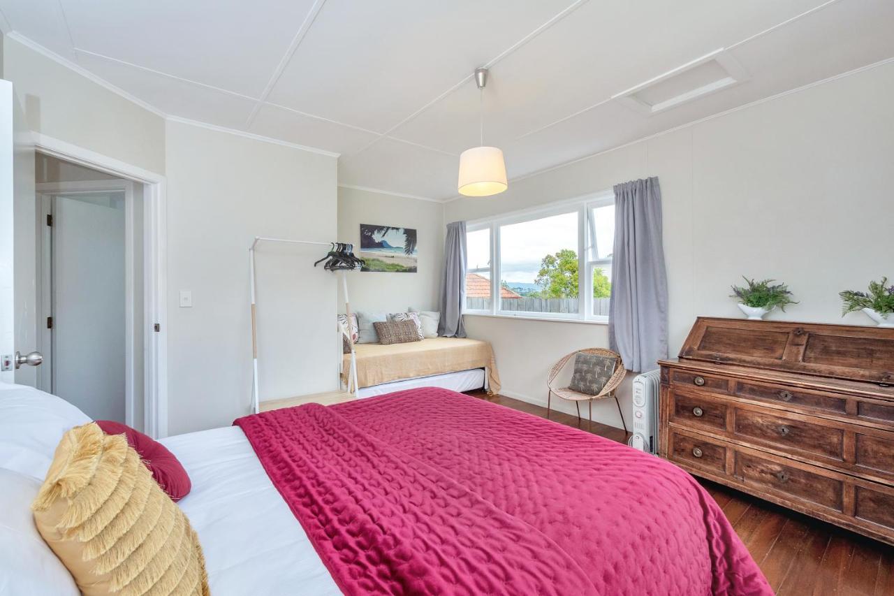 Sunny & Cozy Home Near Western Springs Auckland Eksteriør bilde