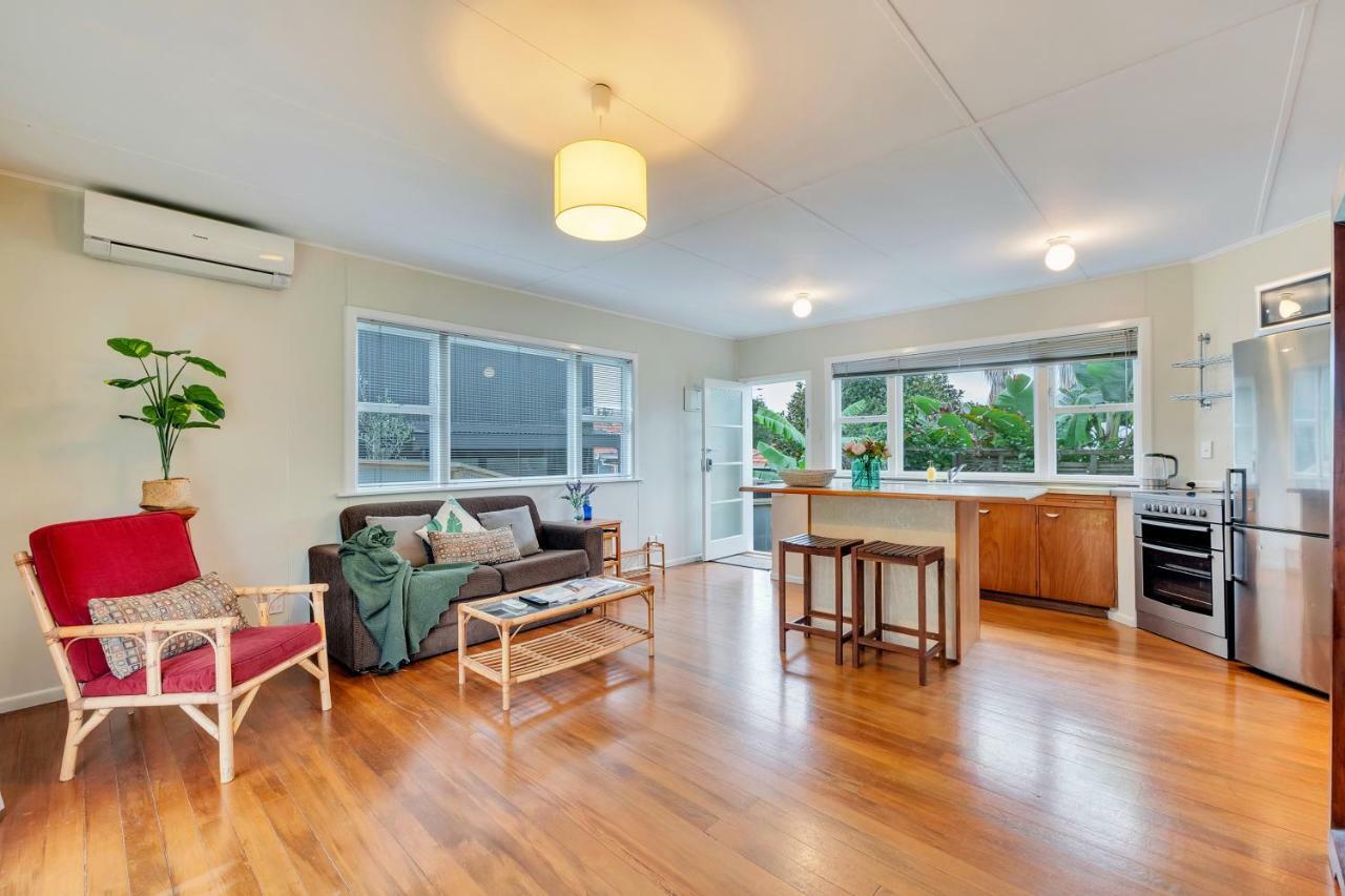 Sunny & Cozy Home Near Western Springs Auckland Eksteriør bilde