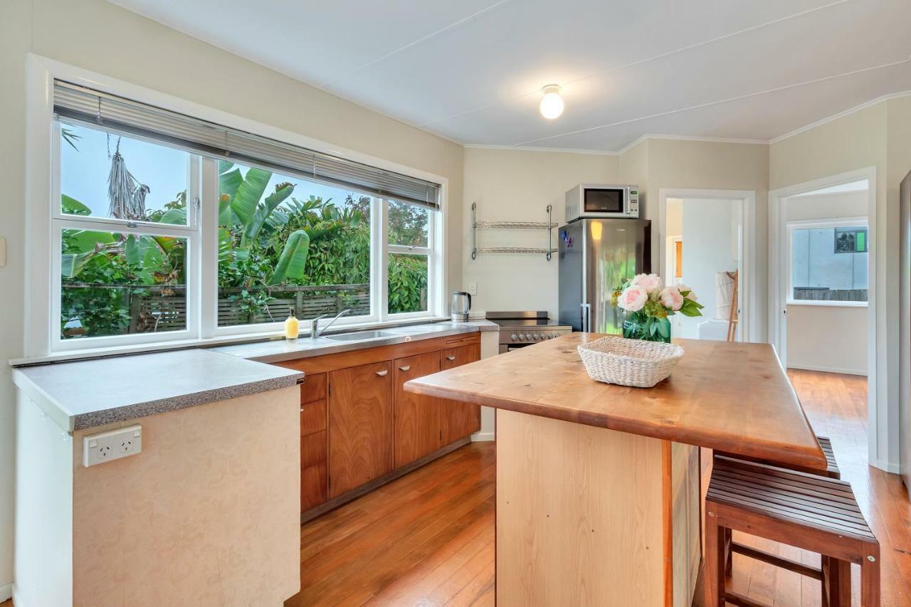 Sunny & Cozy Home Near Western Springs Auckland Eksteriør bilde